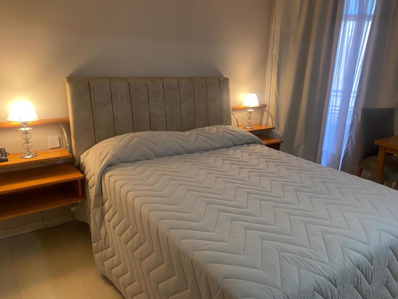 Hotel Howard Johnson Rosario Eksteriør billede
