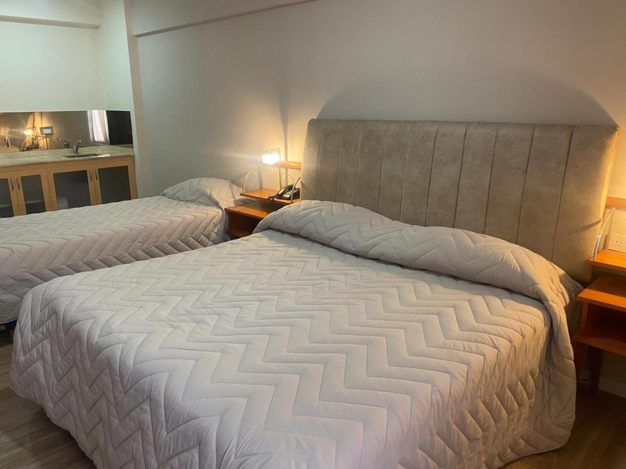 Hotel Howard Johnson Rosario Eksteriør billede