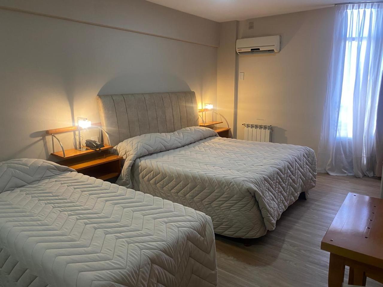 Hotel Howard Johnson Rosario Eksteriør billede
