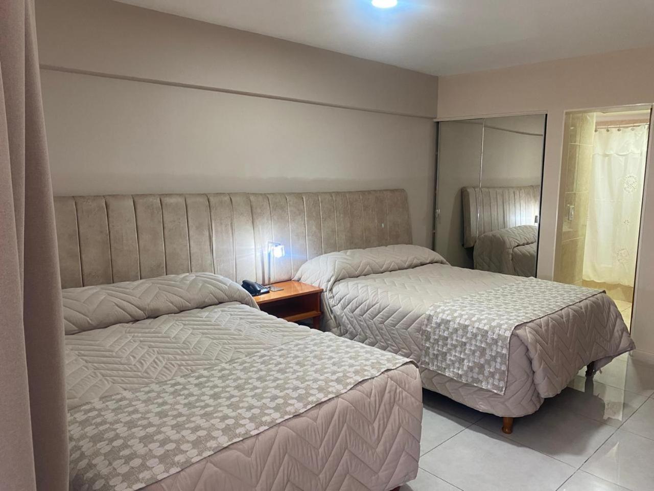 Hotel Howard Johnson Rosario Eksteriør billede